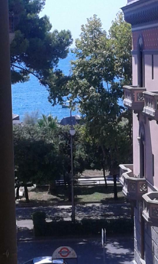 In Via Roma Bed and Breakfast Salerno Buitenkant foto